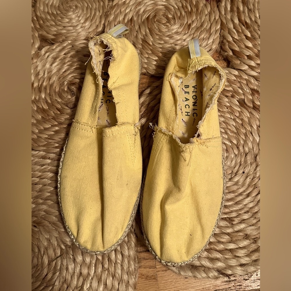 Vionic Beach Laguna Espadrilles size 7